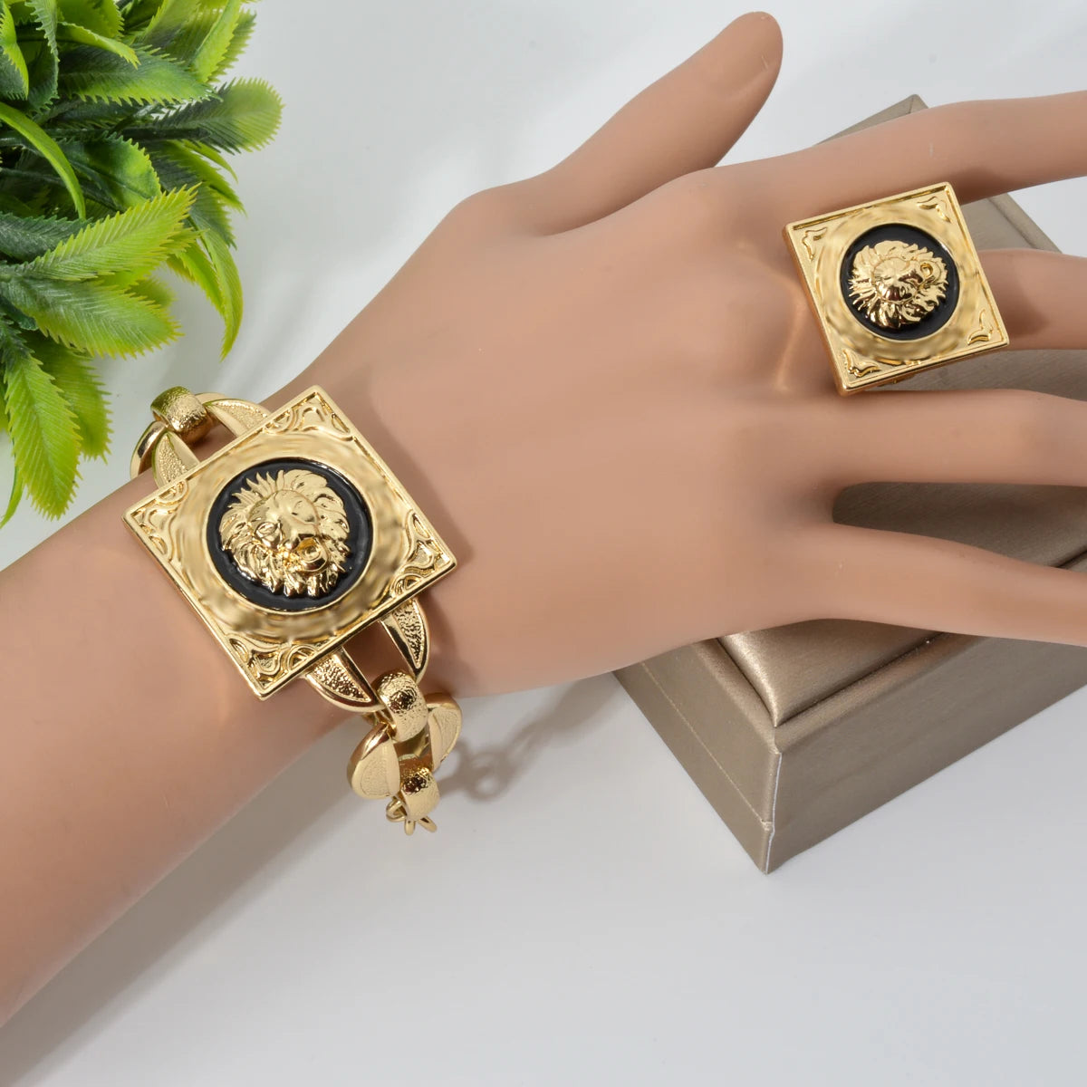 Gold Plated Jewelry Set  For Women African Indian Dubai Wedding Jewellery Luxury Choker Necklace Bracelet Earring Cuff Rings    Home Decor Supply | Online Retail | ShoreShopper.com