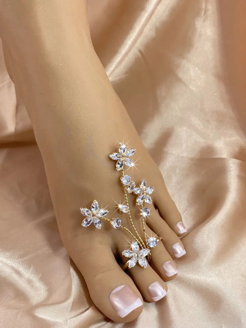 1cp Luxury Zircon Flower Women's Foot Ring Sexy Barefoot Beach Accessories    Your Coastal Marketplace | Shoreshopper.com