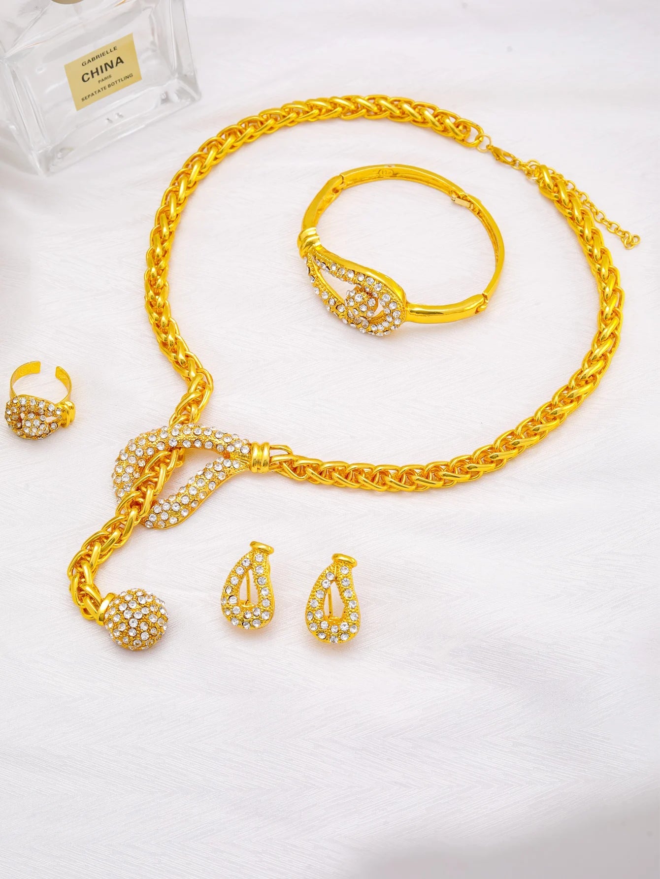 Dubai 24K Gold Plated Gold Women Jewelry Sets Classic Design Necklace Earrings Charm Bracelet Ring Banquet Party Jewelry    Home Decor Supply | Online Retail | ShoreShopper.com