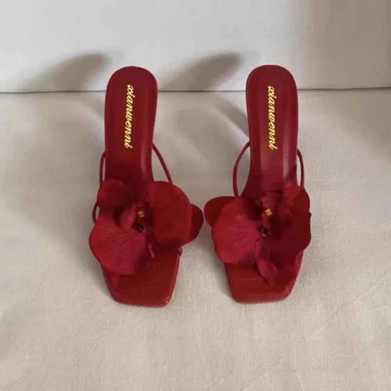 Women's Slippers Casual Fashionable High Quality Shoes for Women Shallow Women Sandals Elegant Flowers Design Women's Slippers
