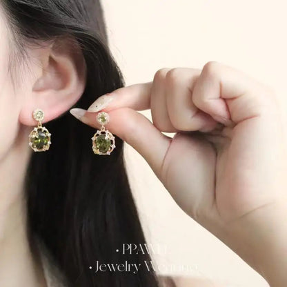 The three-piece set of gold-plated necklace, earrings and bracelet is an elegant wedding and party accessory for women.    Home Decor Supply | Online Retail | ShoreShopper.com