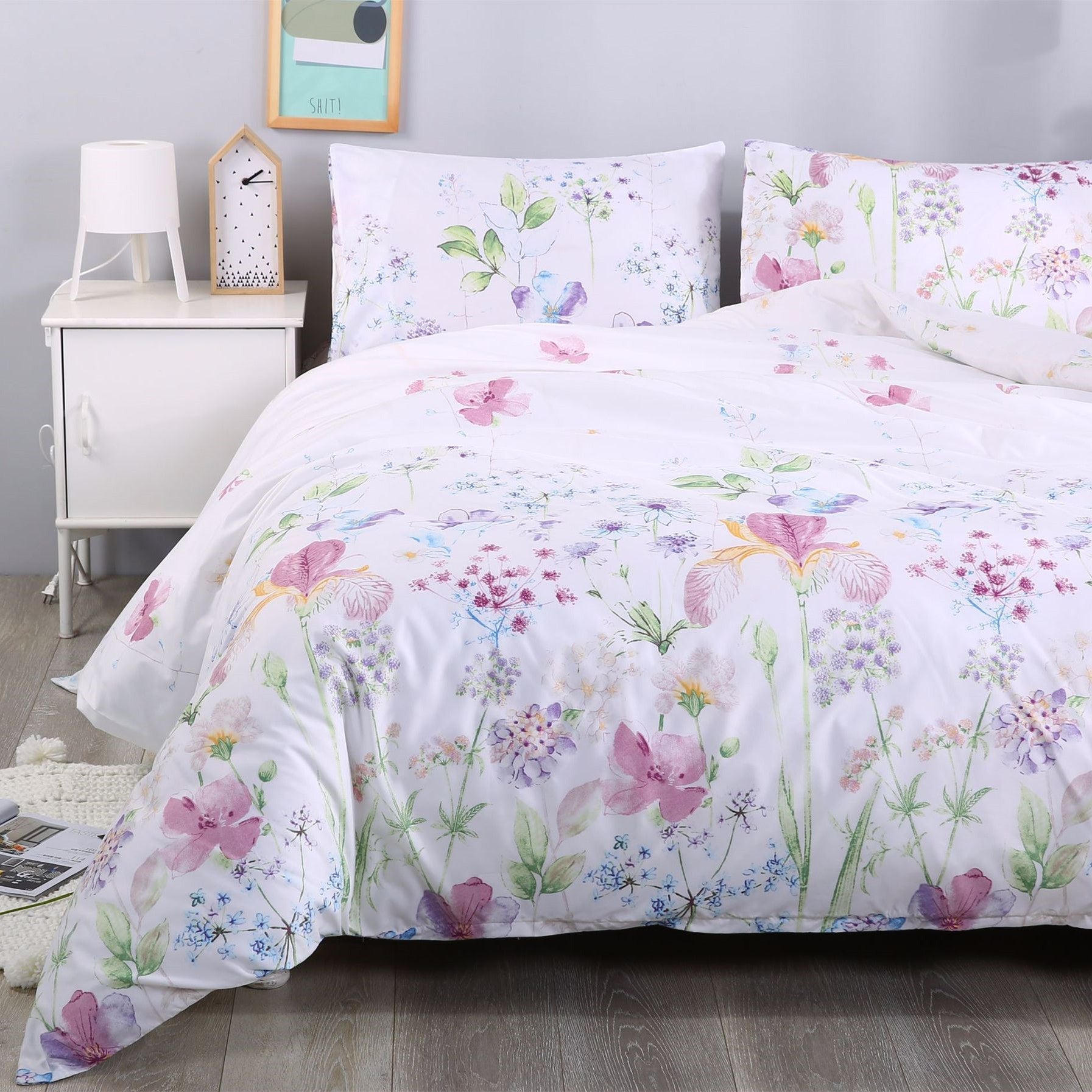 Home Textiles Modern Minimalist Style Bedding Three-piece Set    Home Decor Supply | Online Retail | ShoreShopper.com