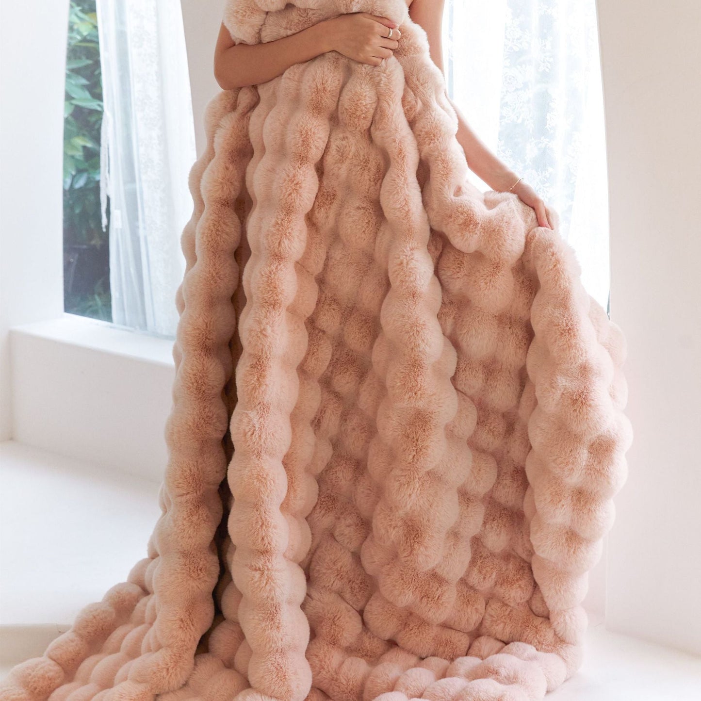 The Fur Rabbit Hair Sofa Blanket Is Simple And Luxurious    Home Decor Supply | Online Retail | ShoreShopper.com