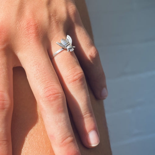 Honeybee Adjustable Ring    Home Decor Supply | Online Retail | ShoreShopper.com