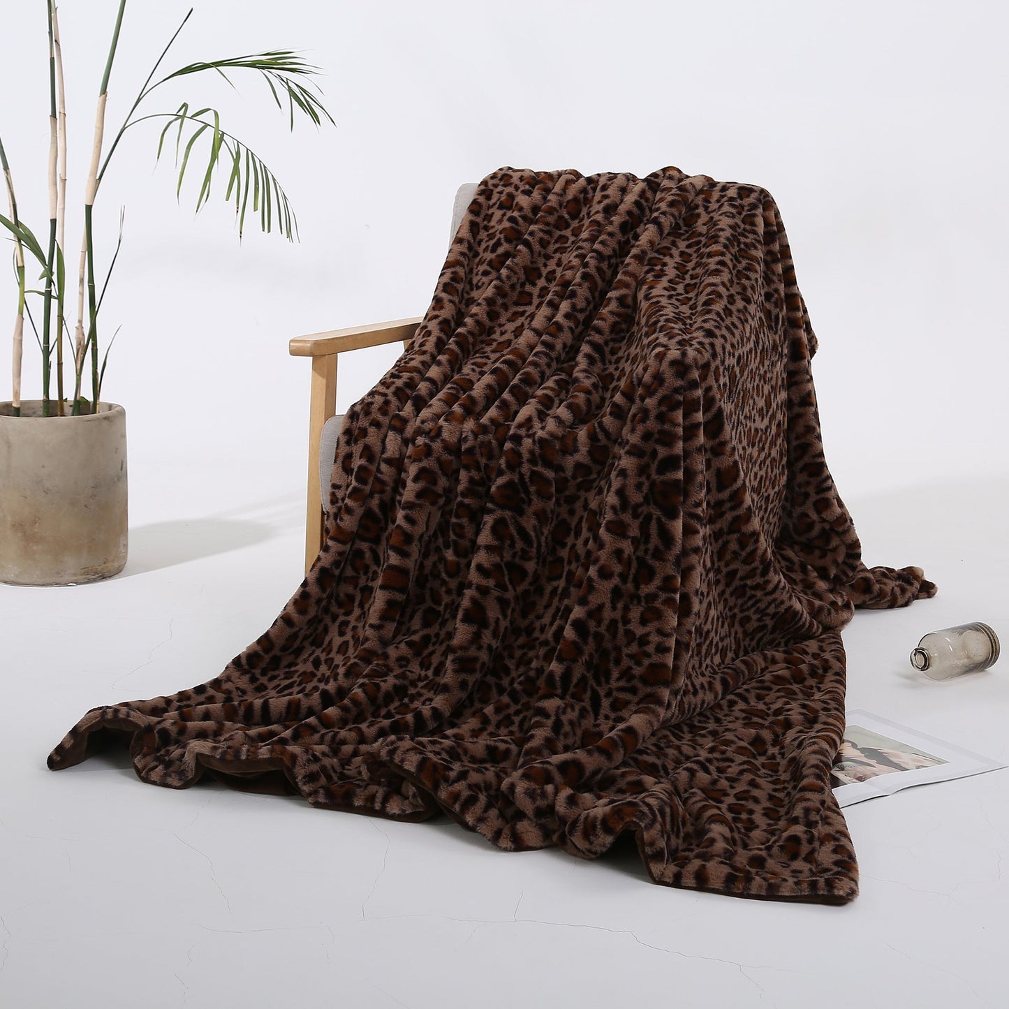 BlanketsCrystal Short Plush Children's Nap Sofa Blankets    Home Decor Supply | Online Retail | ShoreShopper.com