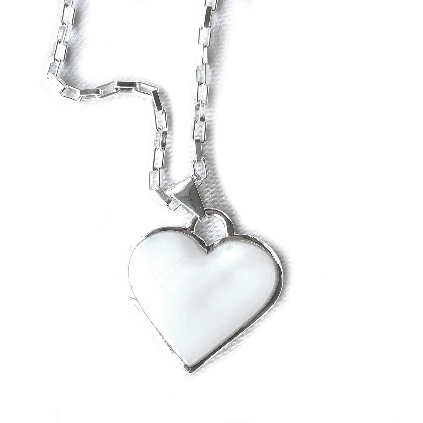 Corazon Blanco White Heart Pendant with Chain    Home Decor Supply | Online Retail | ShoreShopper.com